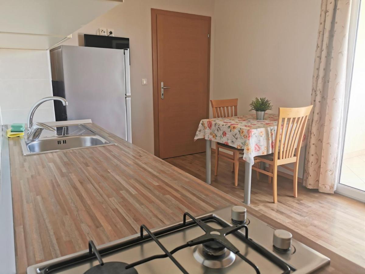 Lenka Apartments II ノヴァリャ エクステリア 写真